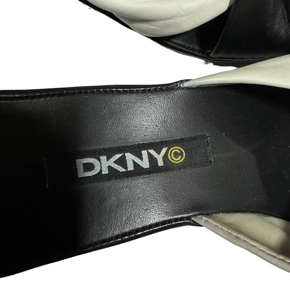 DKNY Donna Karen New York Camelia Leather Wedge Sandals , Size 10 - Picture 10 of 16